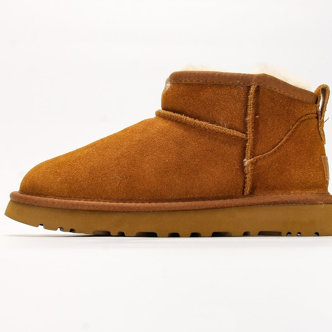 Classic Ultra Mini Boot