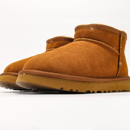 Classic Ultra Mini Boot